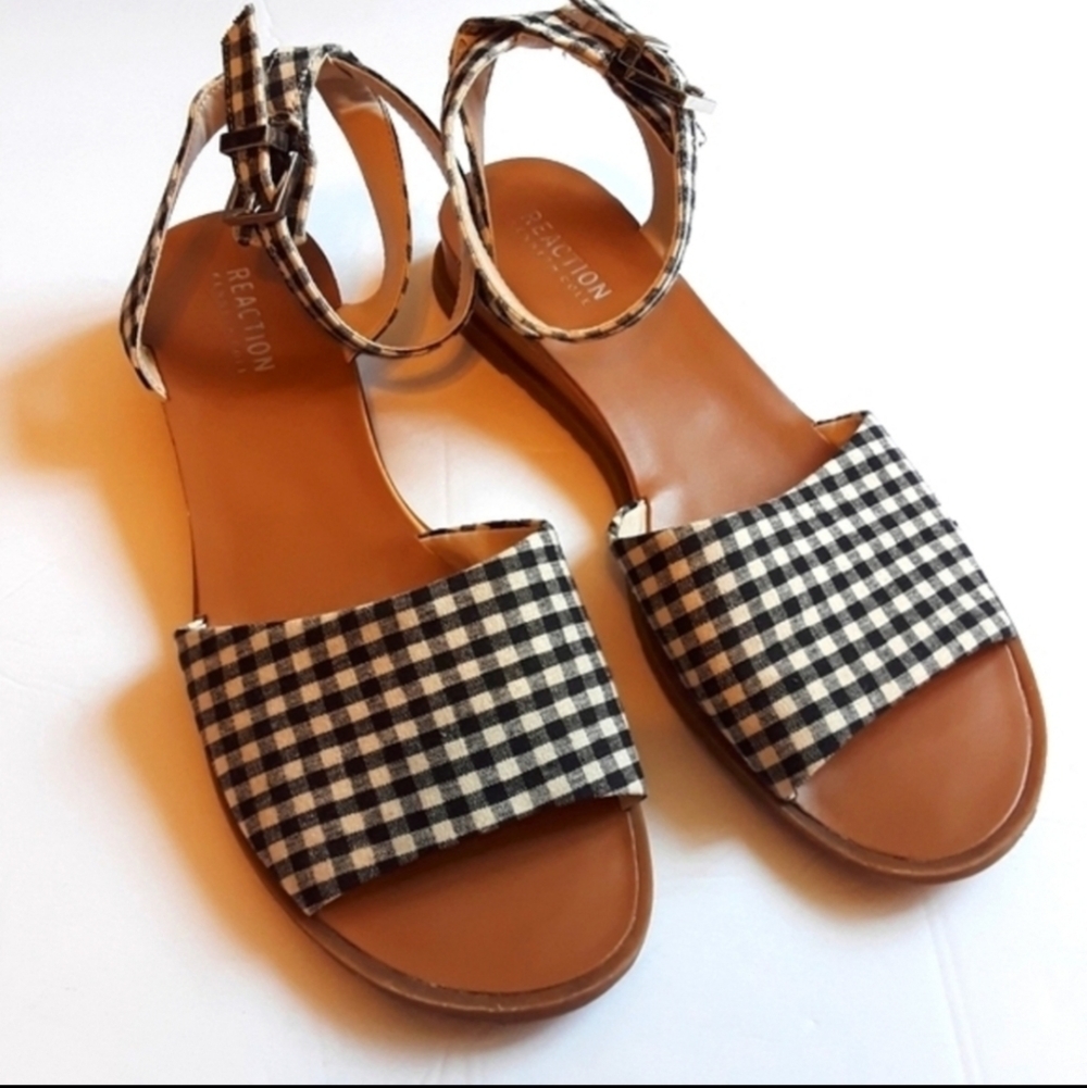 Reaction Kenneth Cole Jolly sandals sz 8.5 - Picture 3 of 9